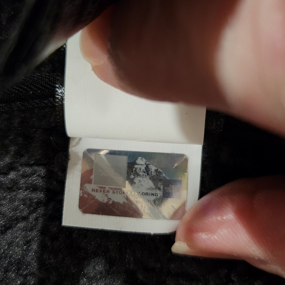 The North Face Men's Cuchillo 2.0 Quilted Dark Gray Fleece Lined Vest. Size L. - Picture 9 of 9